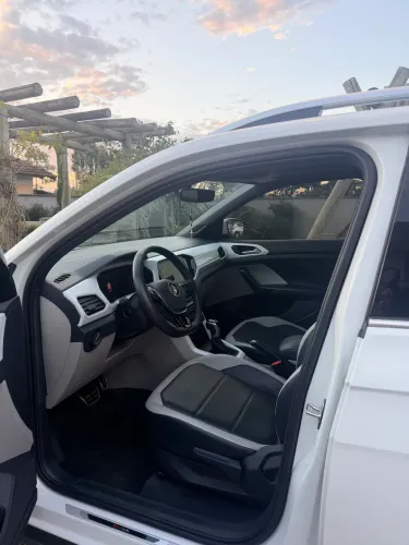 Volkswagen T-Cross Highline 1.4 TSI Flex 16V 5P AUT 2021
