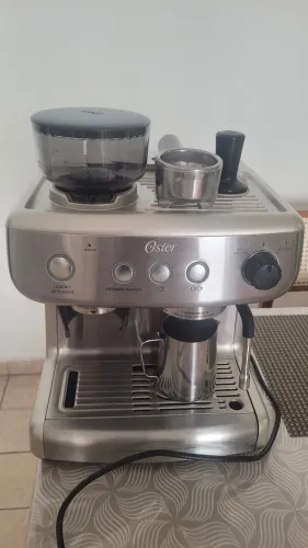 Cafeteira Oster Perfect Brew Zerada