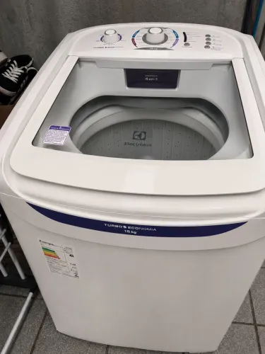 Máquina de lavar 15Kg - Electrolux