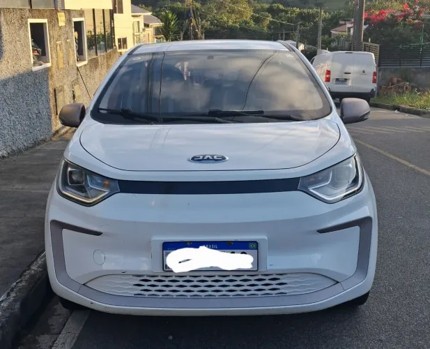 JAC E-JS1 62cv 5P Aut. (elétrico) 2023