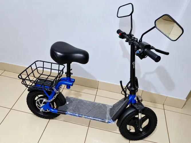 Moto Elétrica Scooter com Banco e Cesta ? Nova!
