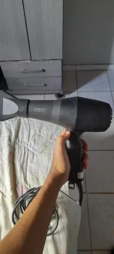 Vendo secador de cabelo