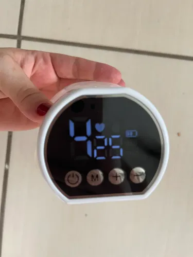 Vendo bomba para extrair leite materno cor branca