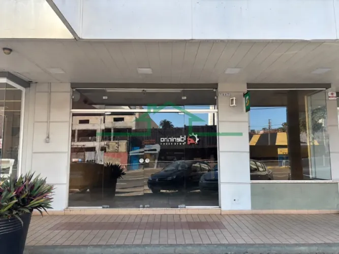 Comerciais - VERANO MALL
