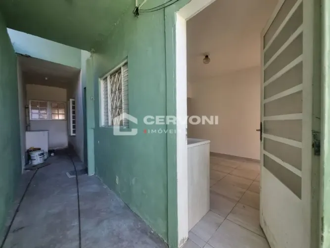 CASA TÉRREA COM 2 QUARTOS E QUINTAL AMPLO NO RESIDENCIAL SÃO FRANCISCO