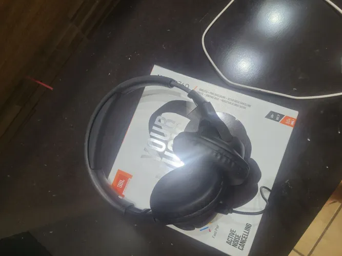 Fone de ouvido Bluetooth JBL