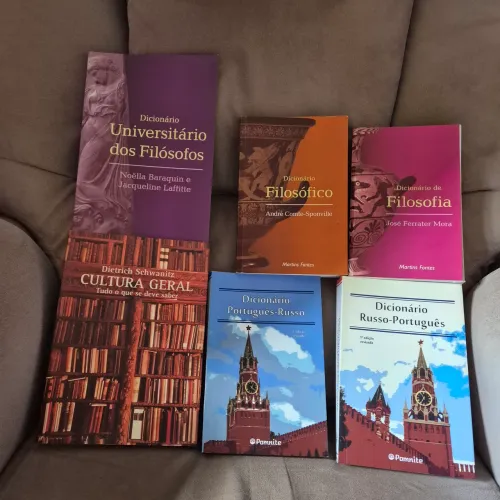 Dicionários Russo e Filosofia 