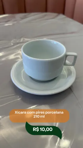 Xícara com pires de porcelana 210 ml