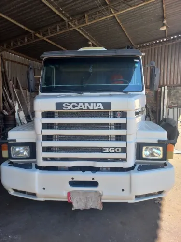 Scania T 113H 4 x2 360 ano 1996