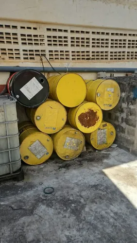 Vendo tonéis ideal para Depósito de bebidas