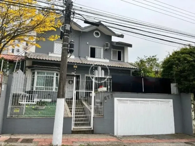 Casa 4 Quartos com 1 Suíte - Estreito - CEN