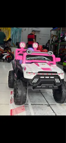 Jeep elétrico infantil