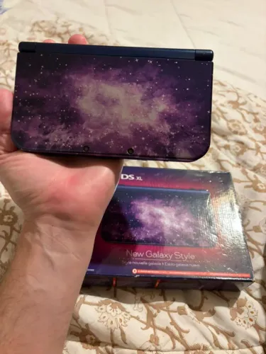 Nintendo New 3DS Edição Galaxy