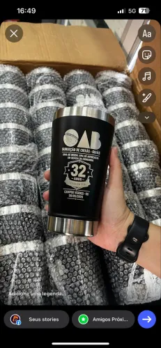 Copos e garrafas personalizadas acabamento premium 