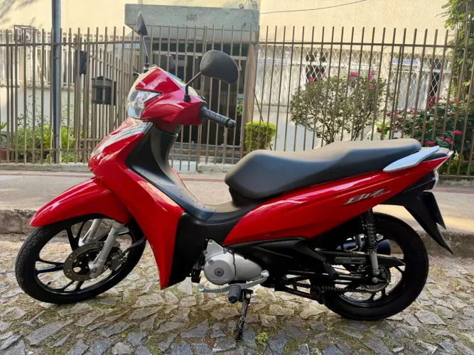 Honda biz 125 . Flex! . Apenas 5 mil km rodado . Zero 