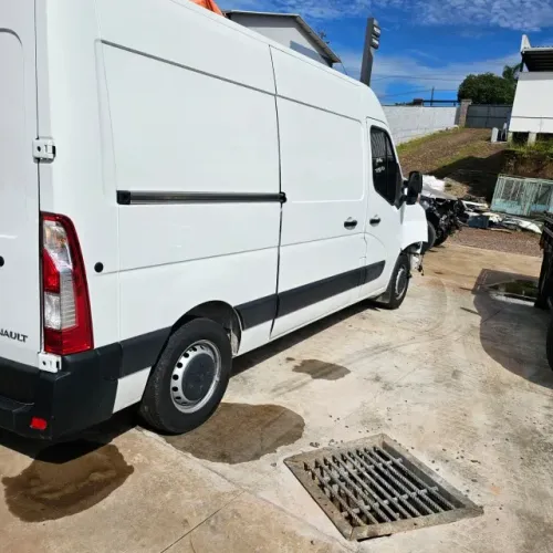 Sucata de Renault Master Furgão 2025/2026 2.3 150cv Manual