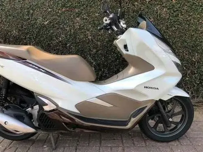 Honda pcx filé(financio/parcelo boleto)