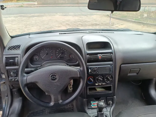 Chevrolet Astra Sedan 2.0/cd/ GLS/ Adv. 2.0 16V 4P 1999