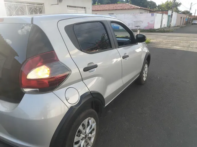 Fiat Mobi Like 1.0 Fire Flex 5P. 2023