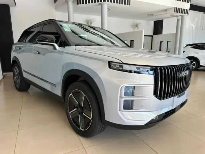 OPORTUNIDADE ÚNICA!! Jaecoo 7 / J7 Luxury 1.5 TB 16V AUT 5P (híbrido) 2026