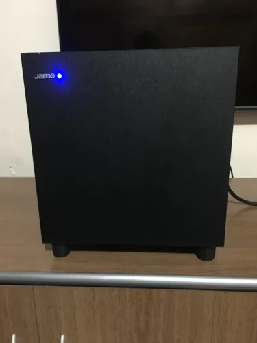 Subwoofer jamo