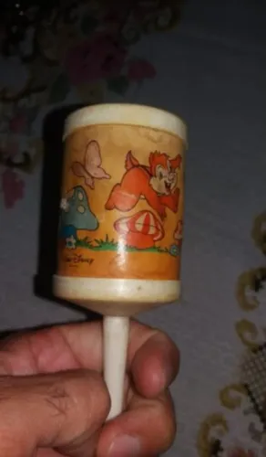 Chocalho antigo de bebê
