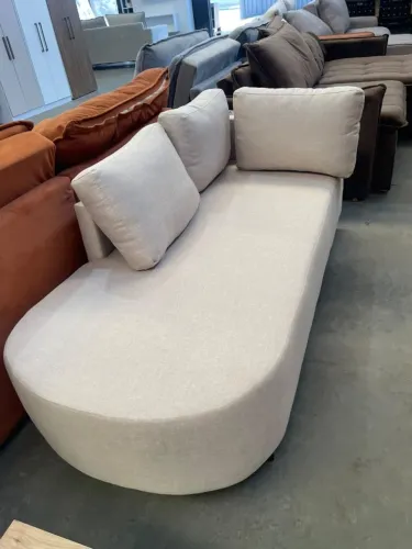SOFÁ LIVING BEGE 1,80M