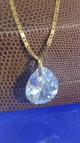 Pingente Ouro 18 Kilates Pedra Zircônia Gota Brilhosa 18 mm