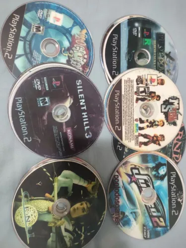 Lote 30 jogos Ps2