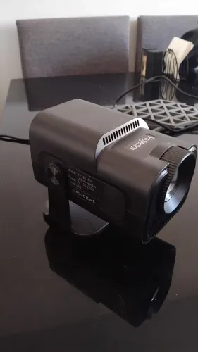 Projetor HY320