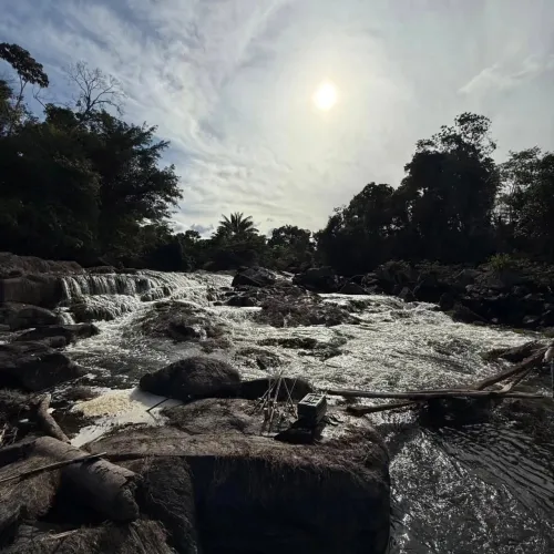 VENDE SE FAZENDA 2300 HECTARES NO AMAJARI
