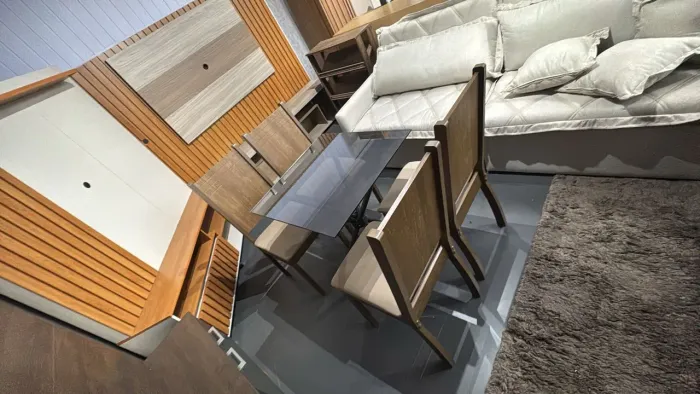 Mesa 70x70 com 4 Cadeiras mdf