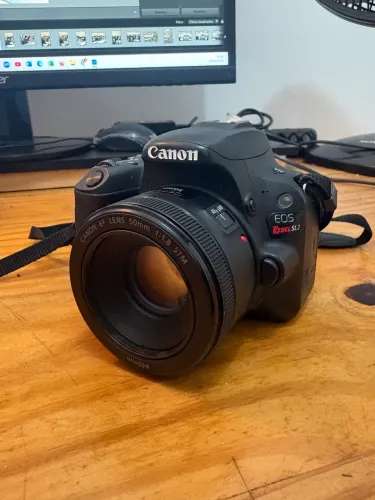 Câmera canon sl2