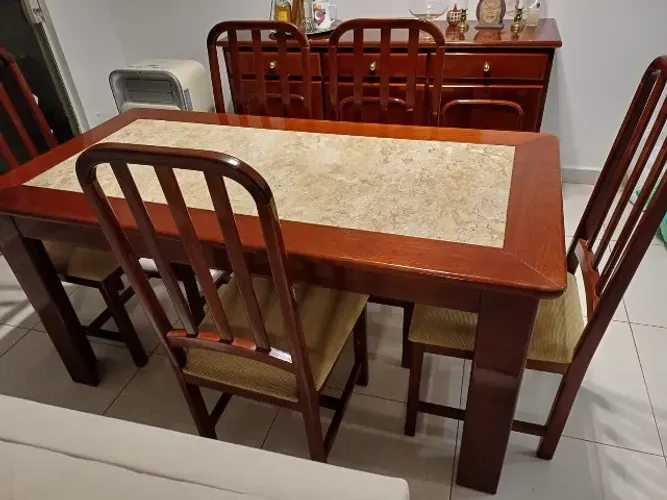 mesa de jantar (1,60x0,80) com 5 cadeiras + armário