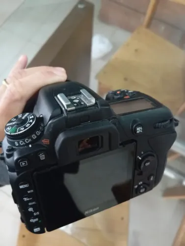 Nikon d7500