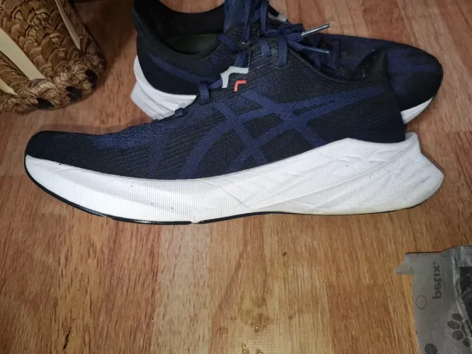 Tenis ASICS Dynablast 5
