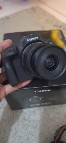 Câmera Canon R100 Nova ( faço preço )