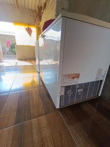 vendo um freezer ótima estado apenas 1.500