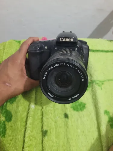 Camera canon profissional lente efs 18-135mm