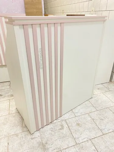 Balcão Rosa e Branco - Lojas - Consultórios - Escritórios