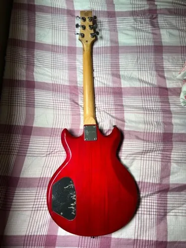 Guitarra Ibanez Gax 70 com captadores Seymour Duncan SH8 e JB.