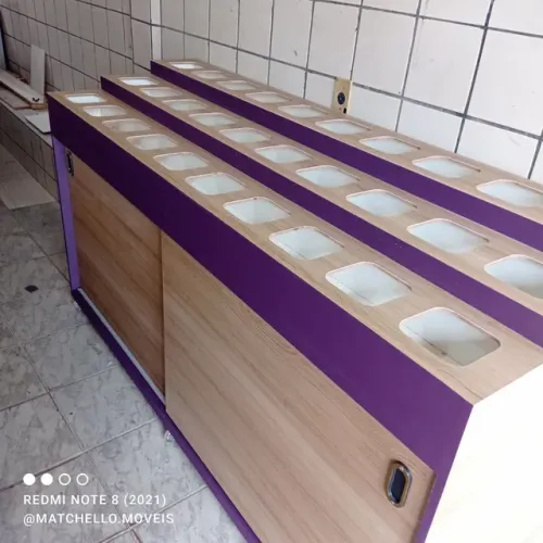 MATCHELLO MÓVEIS planejados para lojas de açaí.