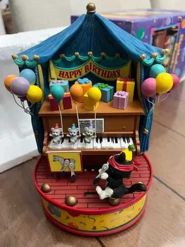 Caixa de música raríssima aniversário happy birthday colecionadores 1995 a corda 