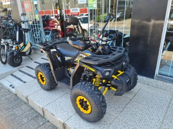 Quadriciclo MXF Attack 125 aceito moto na troca, parcelo no cartão até 18x
