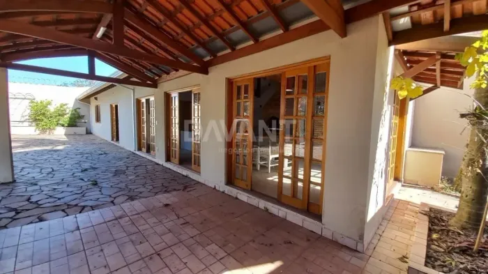 Condomínio Maison Blanche na Davanti Imóveis.