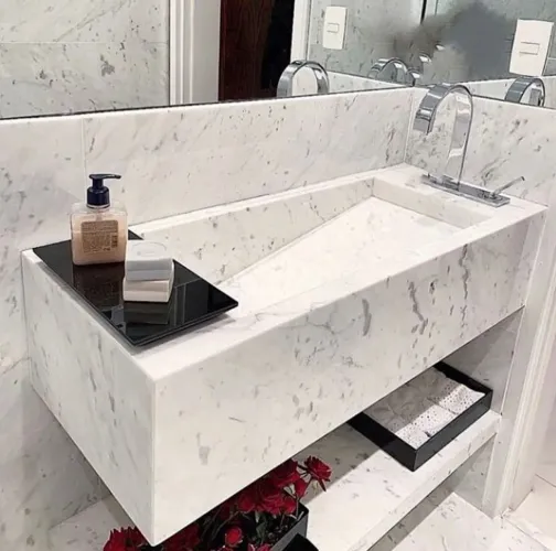 Bancada em porcelanato 