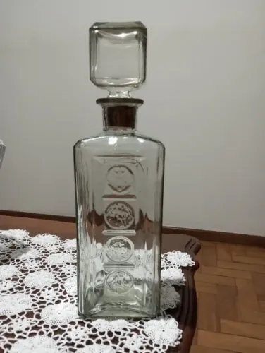 Licoreira antiga