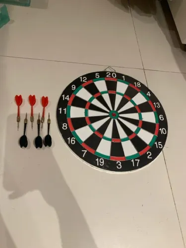 Jogo de Dardos + 6 dardos
