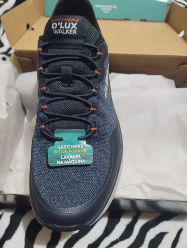 Skechers D Lux Walker 2.0