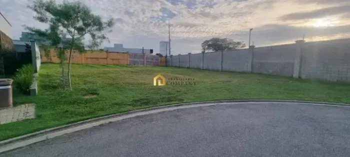 Condomínio Alphaville Nova Esplanada 3 - Excelente Terreno no Condomínio Alphaville Nova E